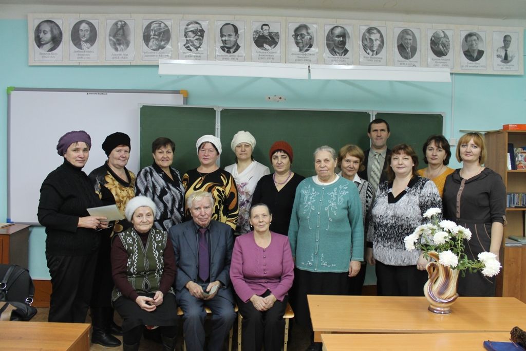 Обучающие курсы компьютерной грамотности для неработающих пенсионеров с участием субсидий, предоставляемых из бюджета Пенсионного фонда Российской Федерации в 2015 году, успешно реализованы.